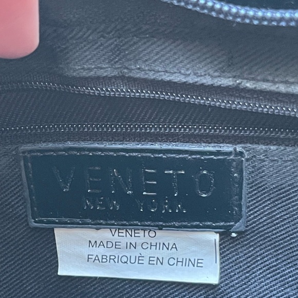 Colorblock Patent Leather Baguette Shoulder Bag - Picture 4 of 14